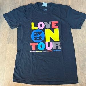 Harry Styles Love One Tour Tee size S